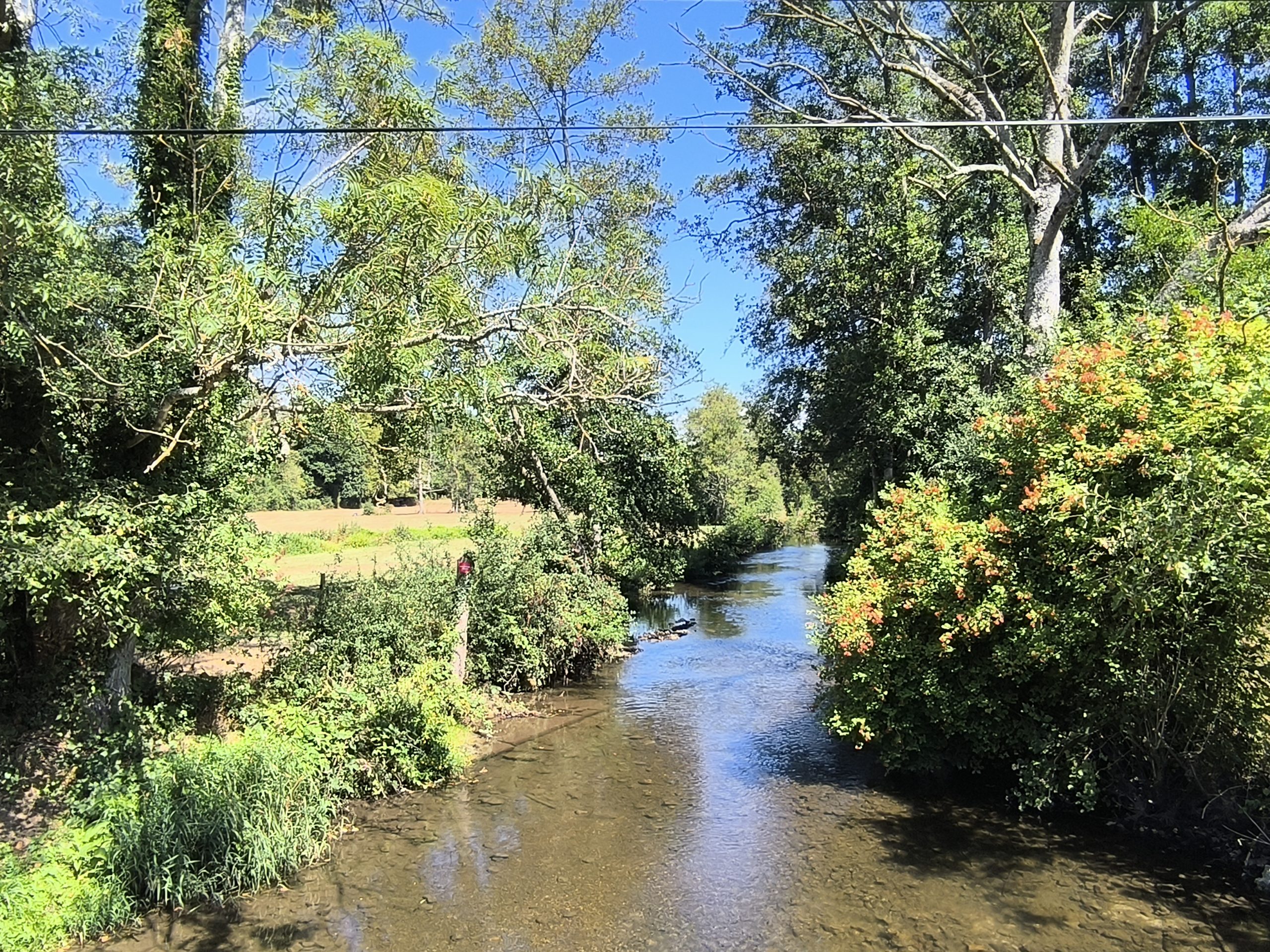Riviere de Saint-Pierre-de-Cernières